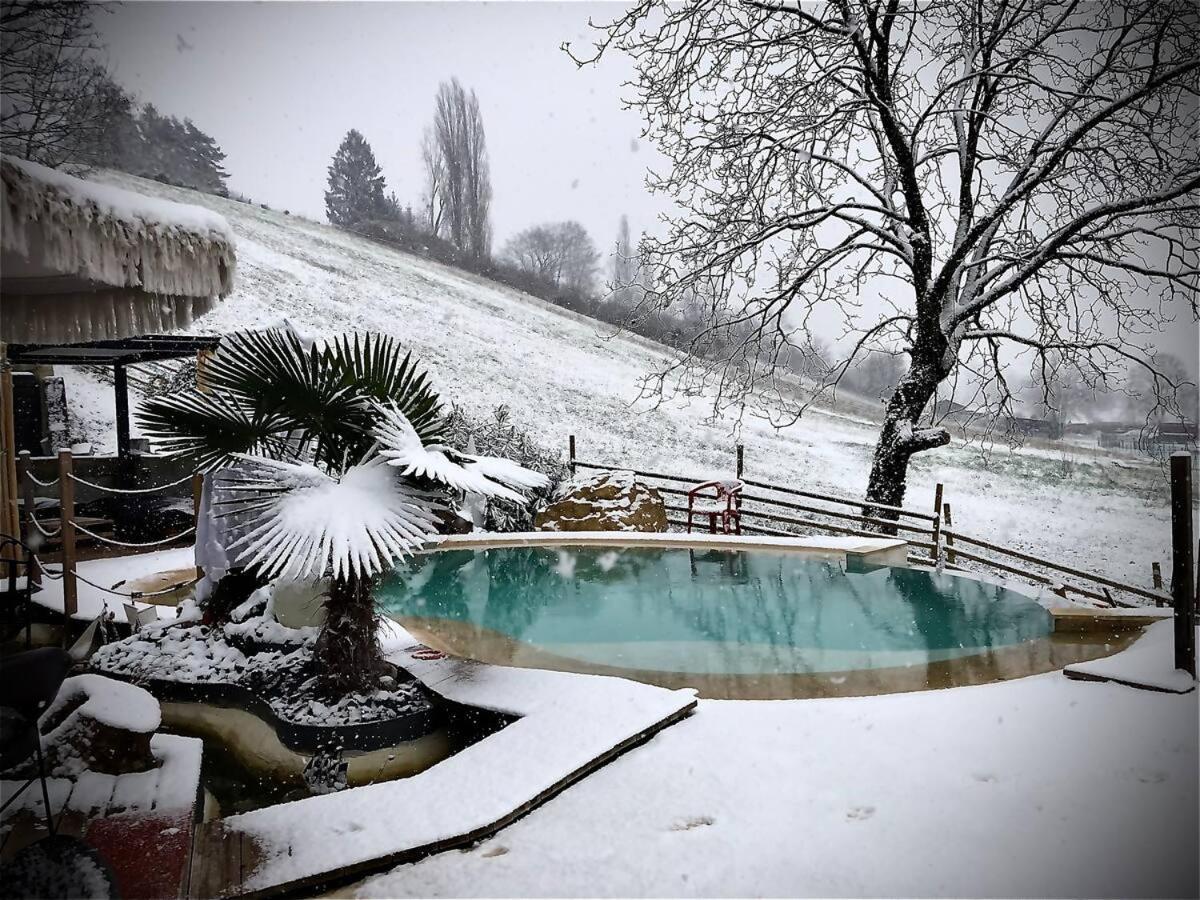 A La Marc'Quize Chambres D'Hotes, Petit Dejeuner Compris, Avec Piscine A Debordement En Exterieur, Bain Nordique A 38 Degres En Prestation Supplement Sur Reservation Horaire Anticipee 1 Place De Parking Gratuite Sur Place Mouxy Eksteriør bilde