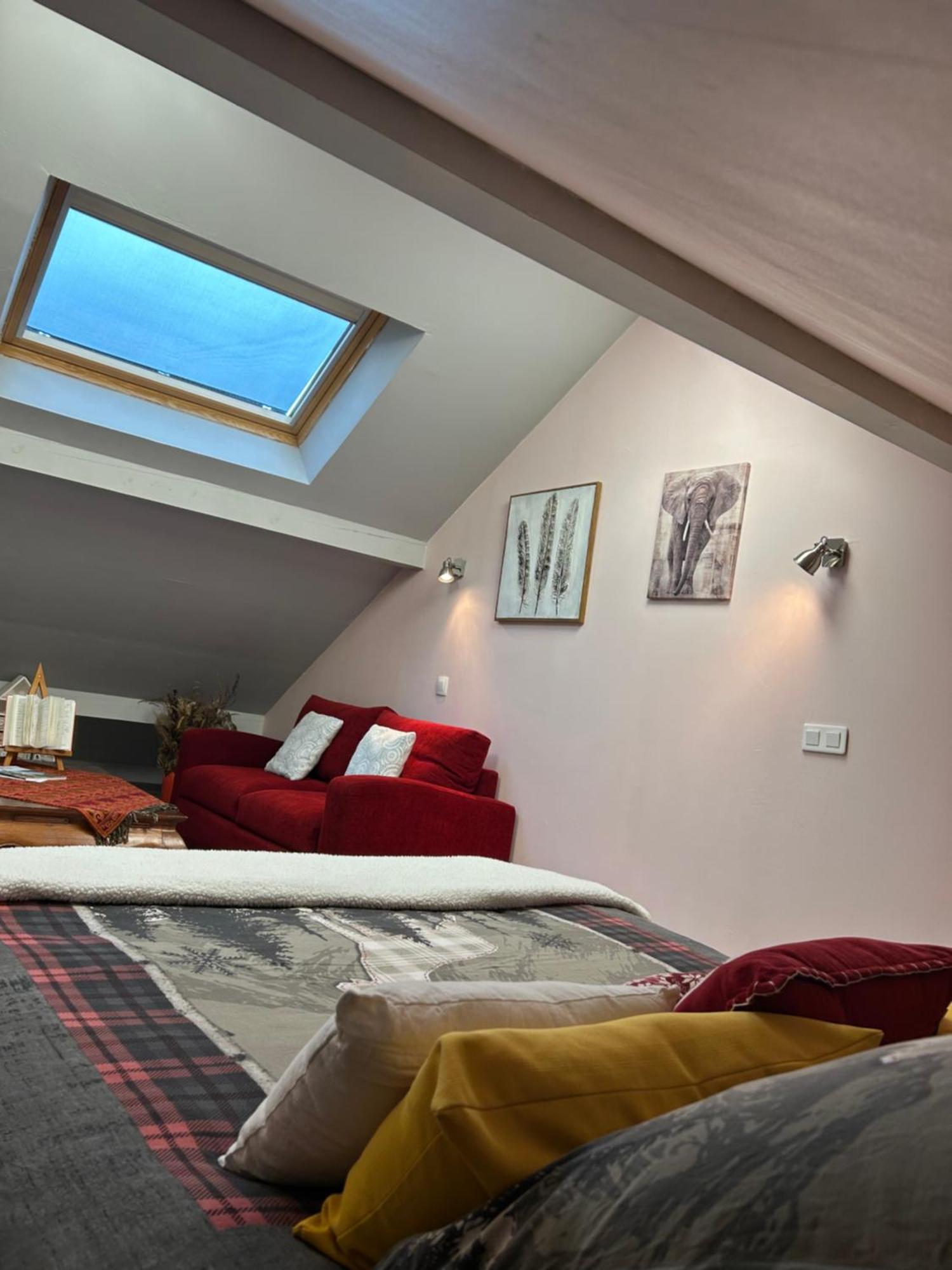 A La Marc'Quize Chambres D'Hotes, Petit Dejeuner Compris, Avec Piscine A Debordement En Exterieur, Bain Nordique A 38 Degres En Prestation Supplement Sur Reservation Horaire Anticipee 1 Place De Parking Gratuite Sur Place Mouxy Eksteriør bilde