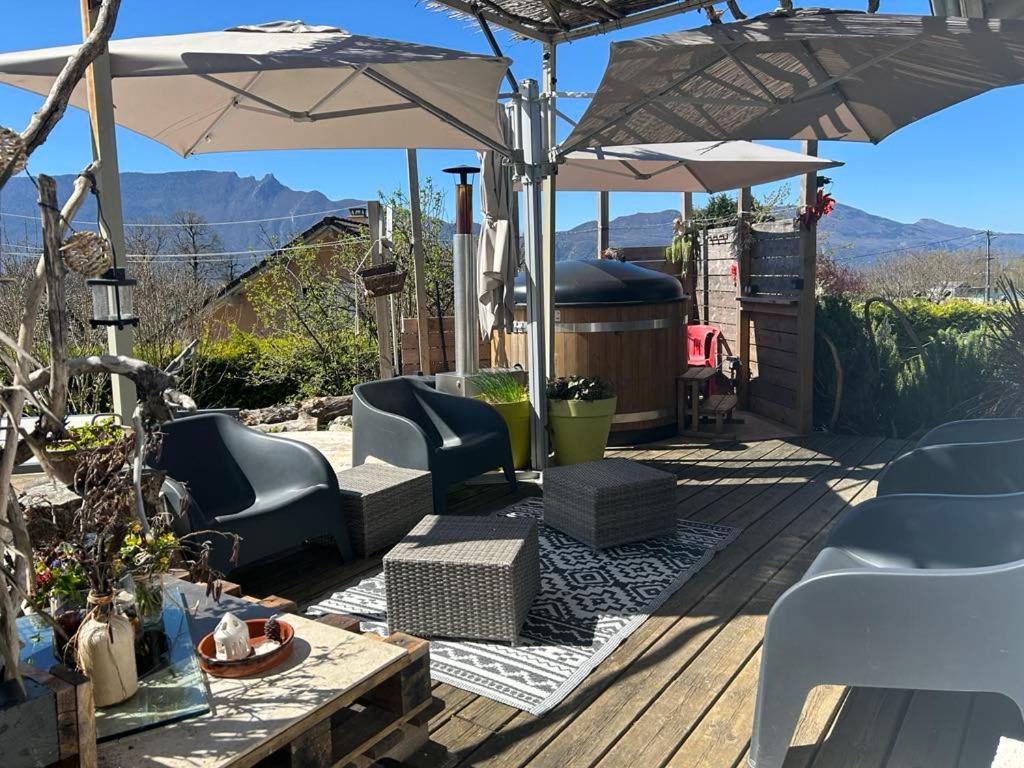 A La Marc'Quize Chambres D'Hotes, Petit Dejeuner Compris, Avec Piscine A Debordement En Exterieur, Bain Nordique A 38 Degres En Prestation Supplement Sur Reservation Horaire Anticipee 1 Place De Parking Gratuite Sur Place Mouxy Eksteriør bilde