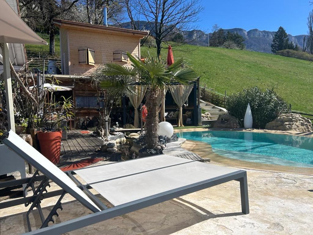A La Marc'Quize Chambres D'Hotes, Petit Dejeuner Compris, Avec Piscine A Debordement En Exterieur, Bain Nordique A 38 Degres En Prestation Supplement Sur Reservation Horaire Anticipee 1 Place De Parking Gratuite Sur Place Mouxy Eksteriør bilde